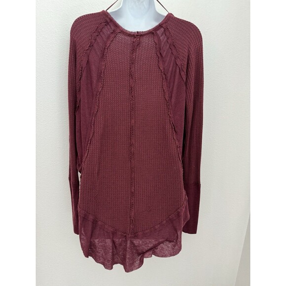 We The Free Women Top Burgundy Waffle Knit Thermal Raw Hem Long Sleeve V Neck M - Picture 2 of 8